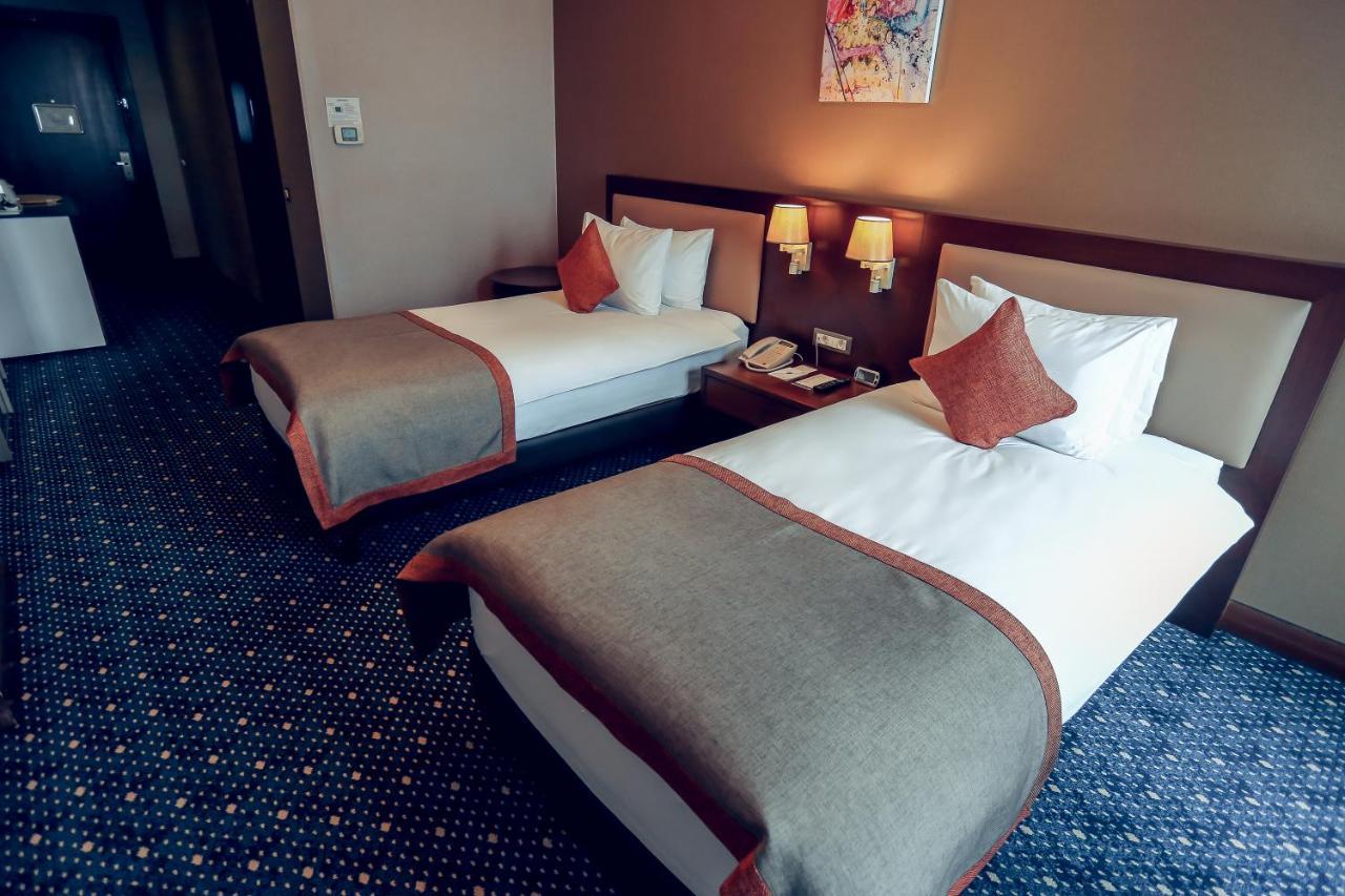 Parkside Hotel & Apartments Baku Ngoại thất bức ảnh