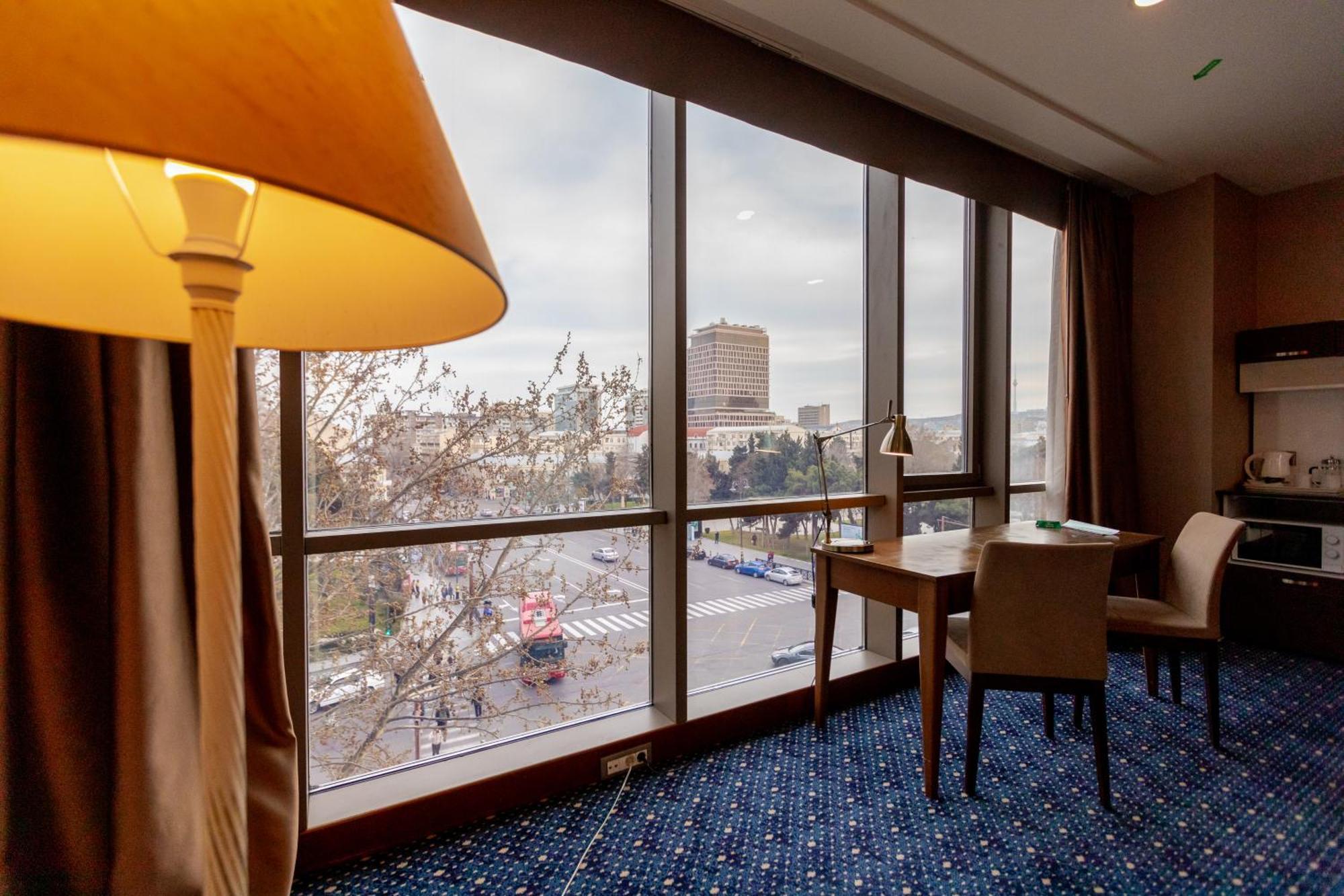 Parkside Hotel & Apartments Baku Ngoại thất bức ảnh